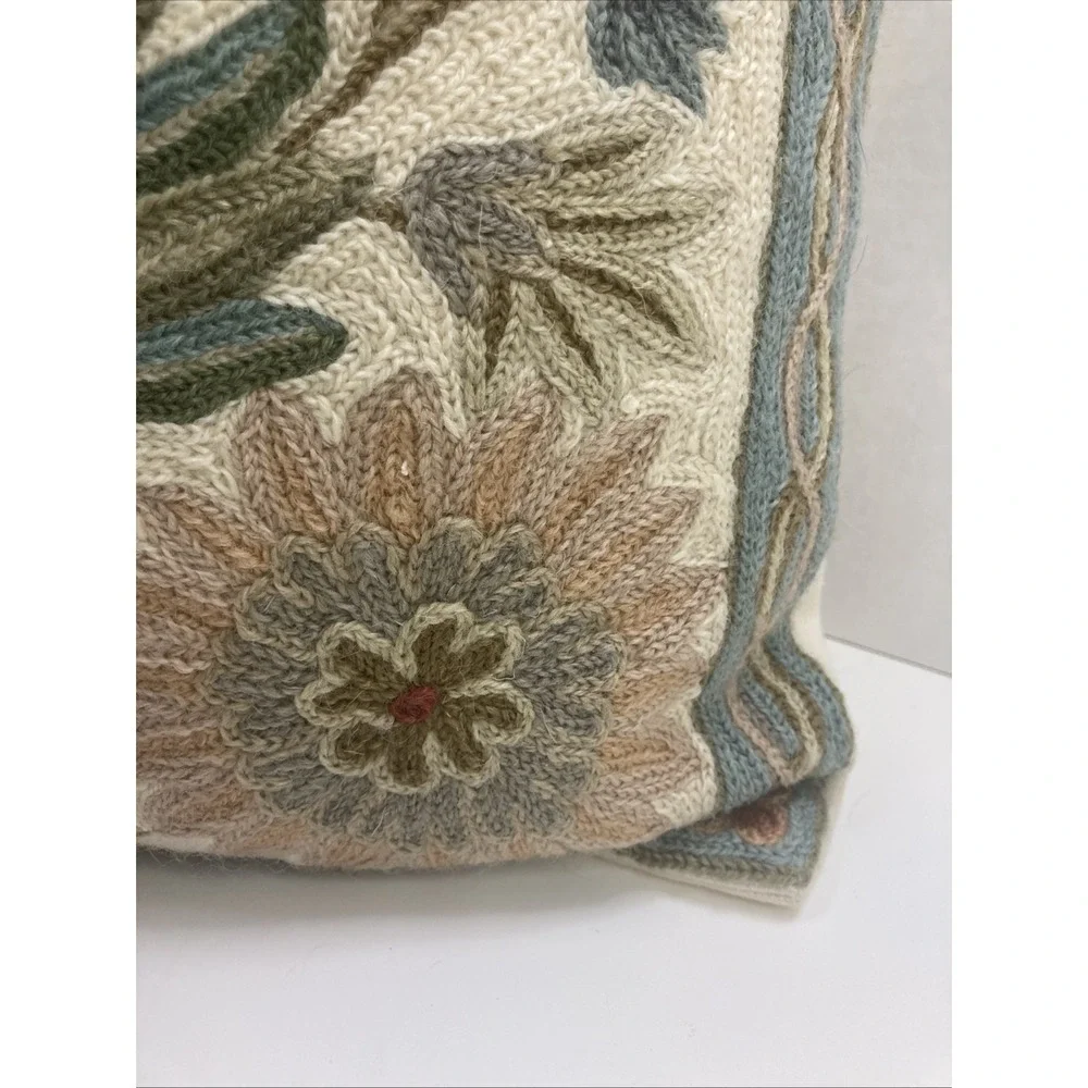 Vintage Floral Designed Crewel Needlepoint Tapestry Stitched Throw Pillow 16